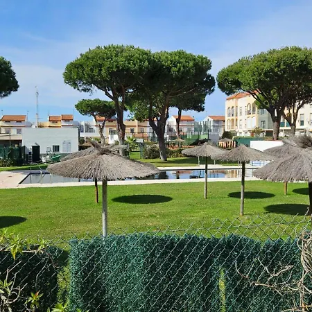 Apartamento Con Piscina Cerca De La Playa